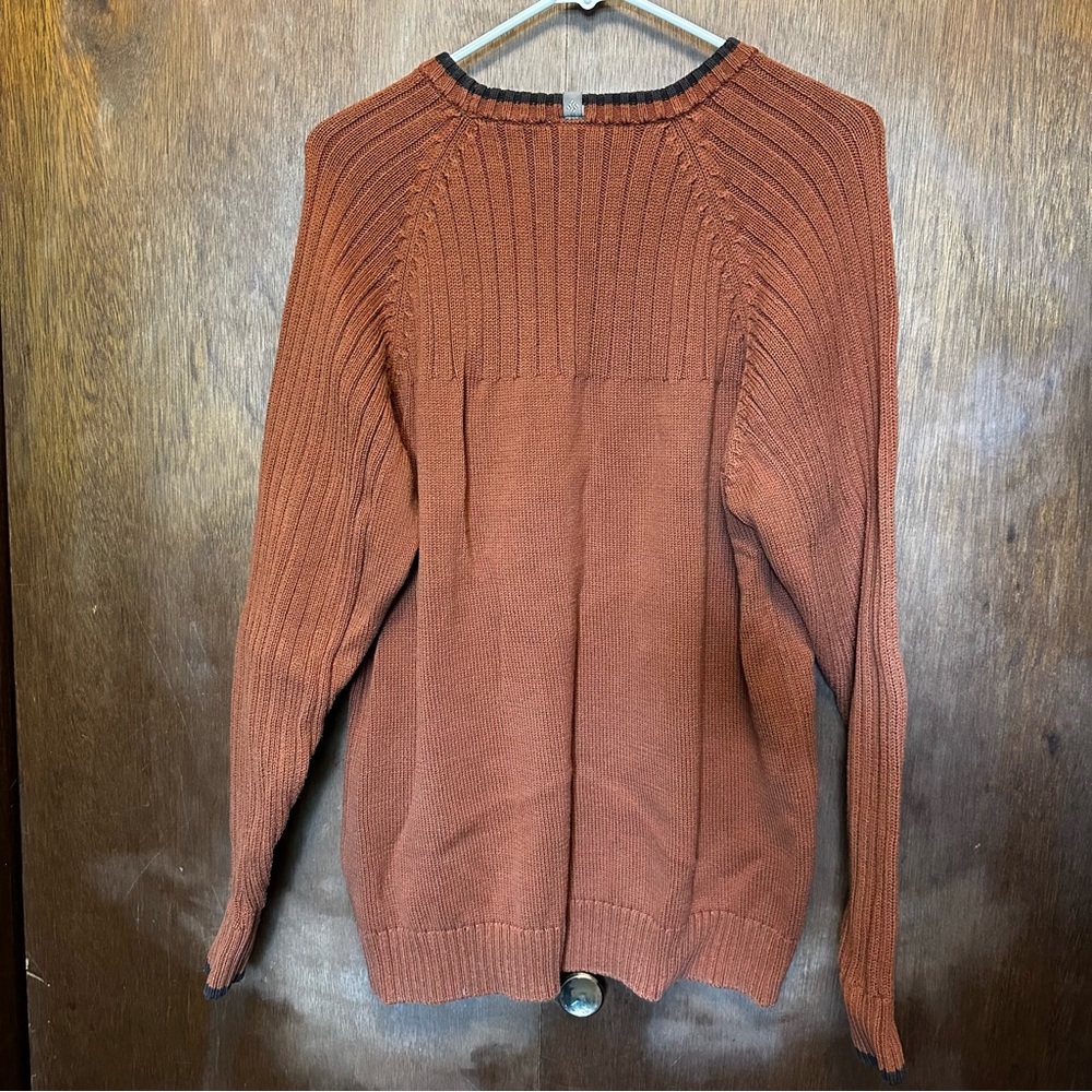 Columbia Sweater - Picture 3 of 3